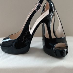 Woman shoes